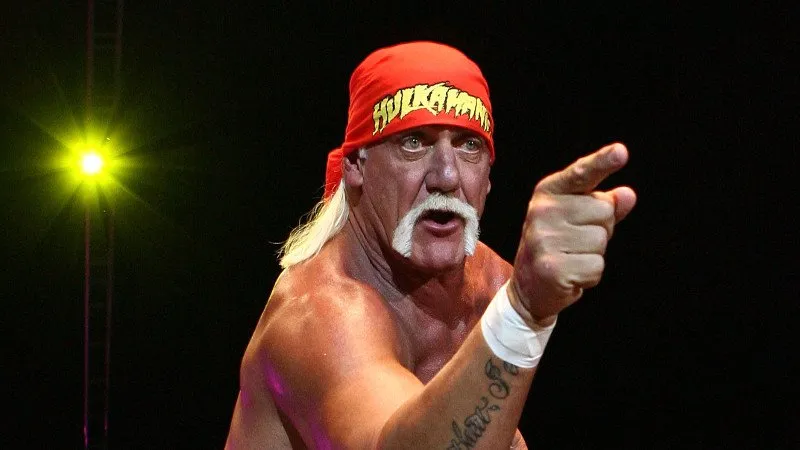 Hulk Hogan Receives Encouragement from Paramount Pictures Head to Follow in John Wayne’s Footsteps
