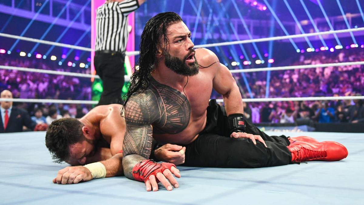 Mark Henry Defends Finish Of The Roman Reigns vs. LA Knight Match At