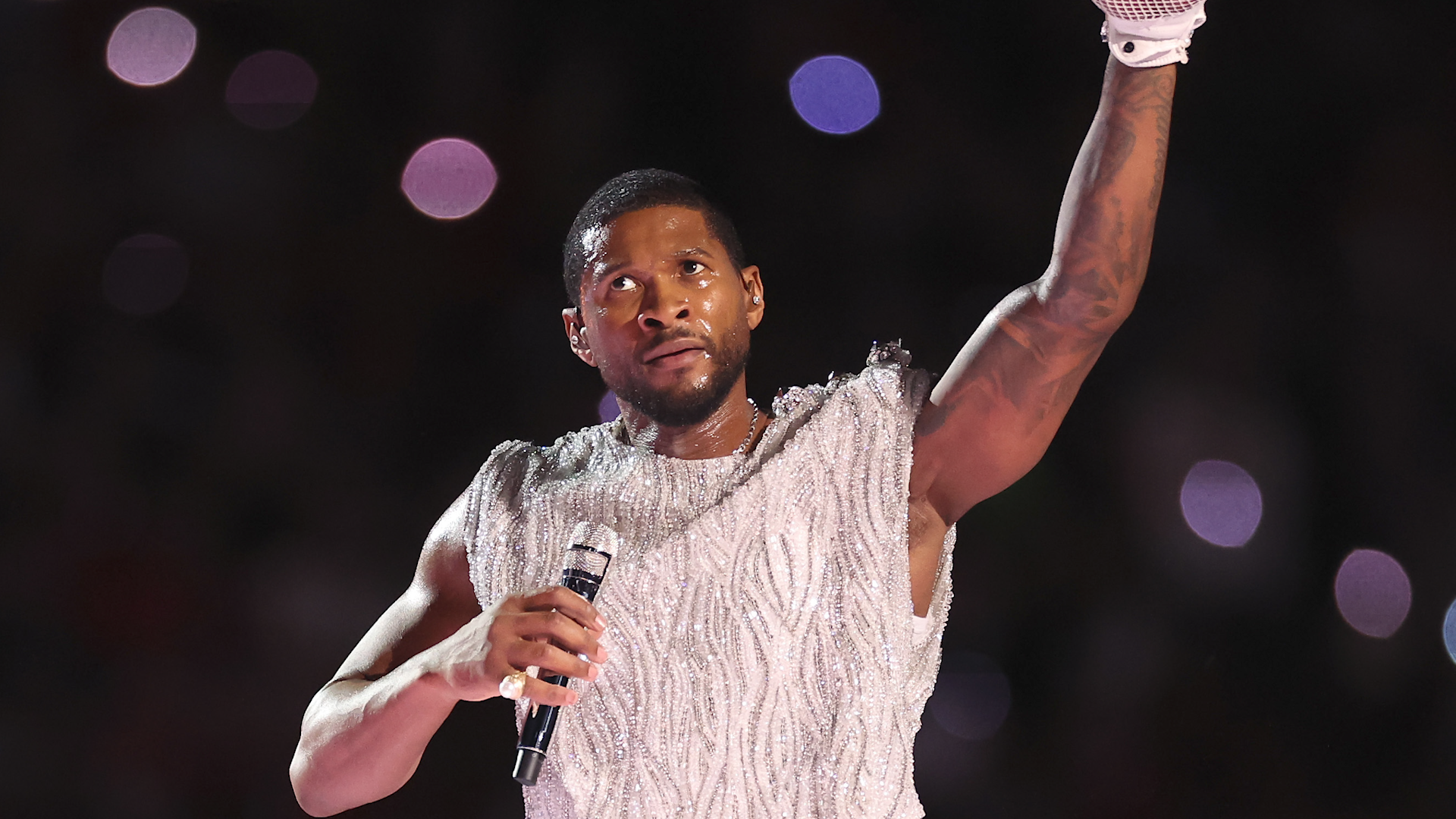 LA Knight Requests Usher’s Performance of ‘Yeah’ for WrestleMania 40 Entrance
