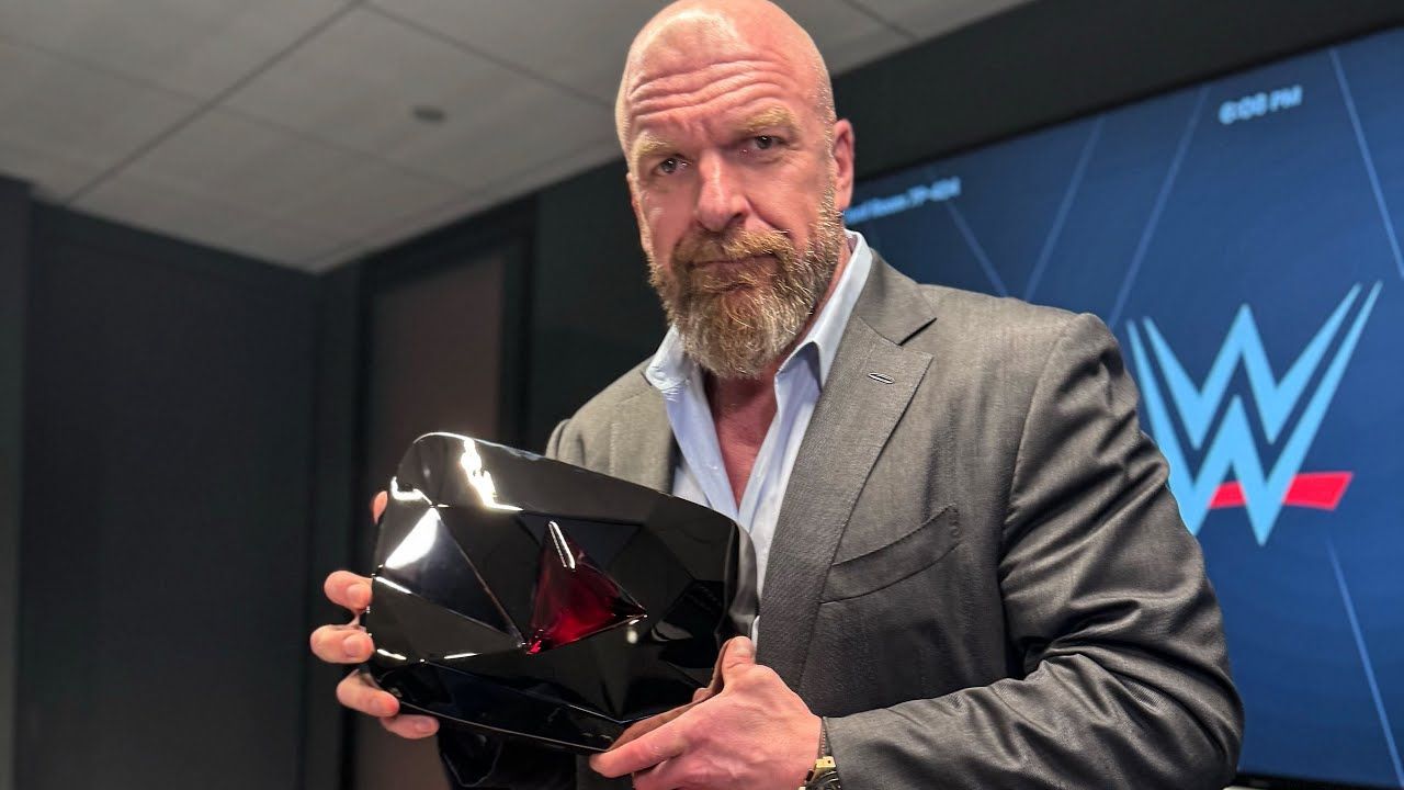 Sheamus Deletes His Twitter Account, Triple H Unboxes His YouTube Play Button, The Rock’s Latest Update