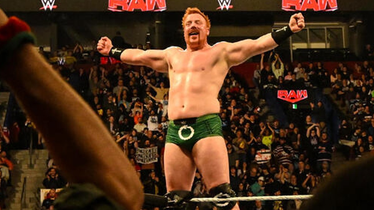 Sheamus playfully addresses rumors of weight gain after his WWE TV comeback