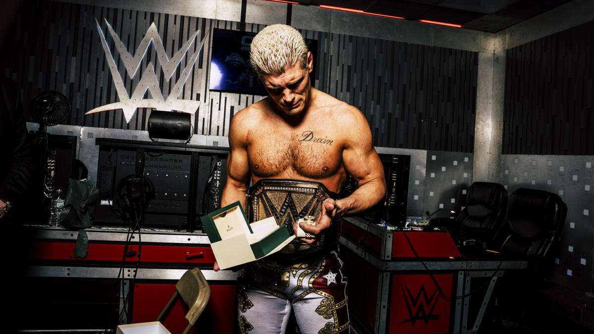 Cody Rhodes Receives Dusty Rhodes’ Rolex During WrestleMania 40