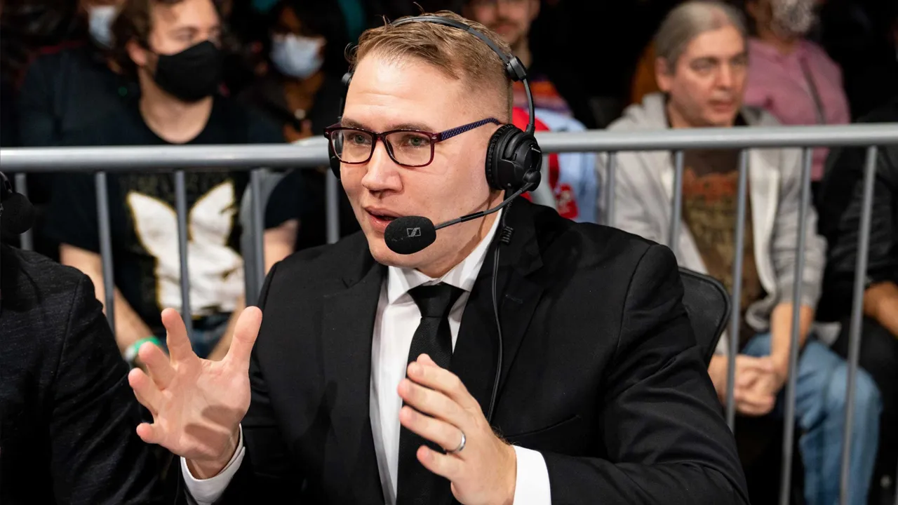 Insights into Ian Riccaboni’s Commentary on AEW Collision: A Backstage Perspective